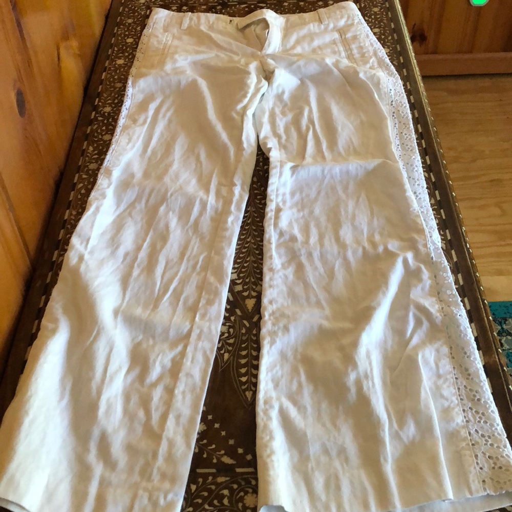 Amazing and sexy white Summer Pants.